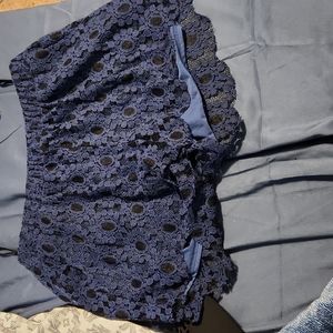 Dark blue "Mine" floral laced shorts